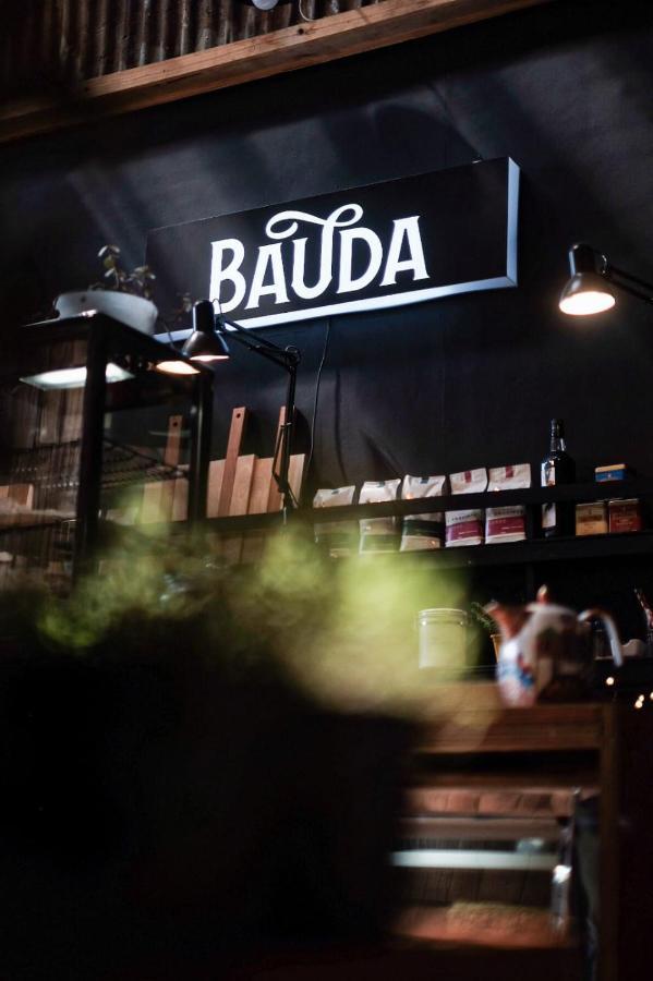 Hotel & Cafe Bauda Castro Exteriér fotografie